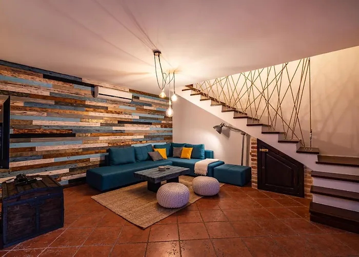 Semesterbostad Hidden Gem With Pool *